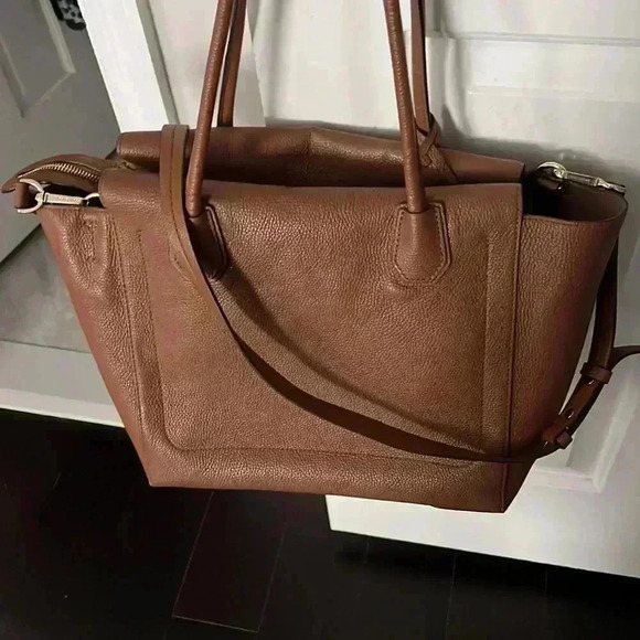 Michael Kors bag luggage color - Picture 4 of 8